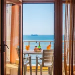 Beachfront Apartment Durrës