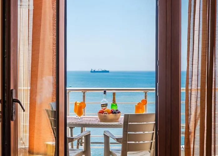 Beachfront Appartement Durrës